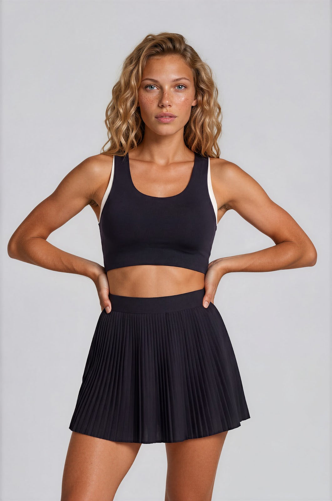 Aerona Loop Bra in Midnight — front view